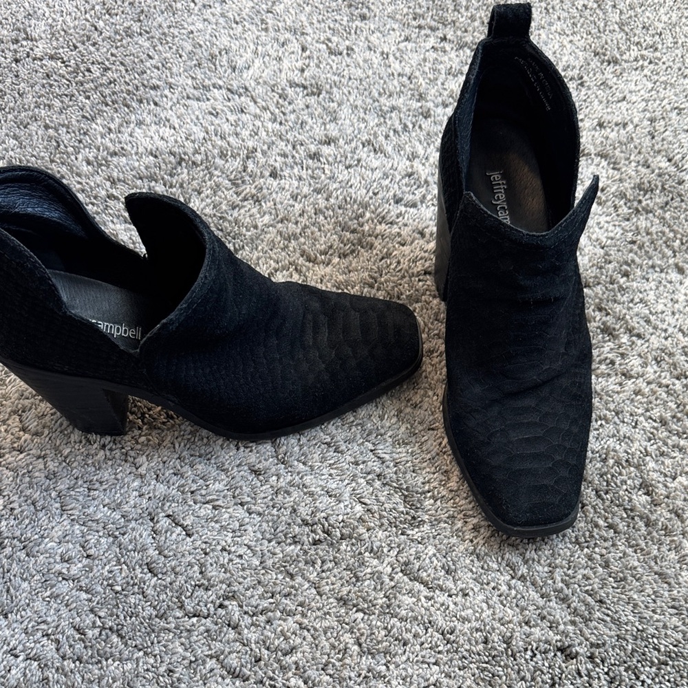 Jeffrey Campbell Black Textured Ankle Booties